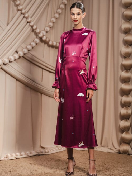 Сатенена миди рокля в авторски принт Chic Parisien